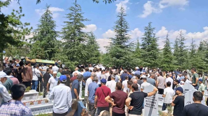 Konyalı Müftü Yorulmaz’ın oğlu son yolculuğuna uğurlandı