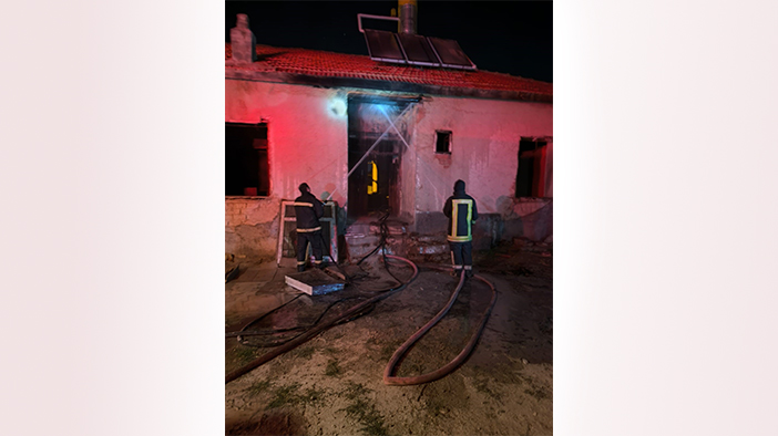 Konya'nın ilçesinde müstakil evde yangın çıktı