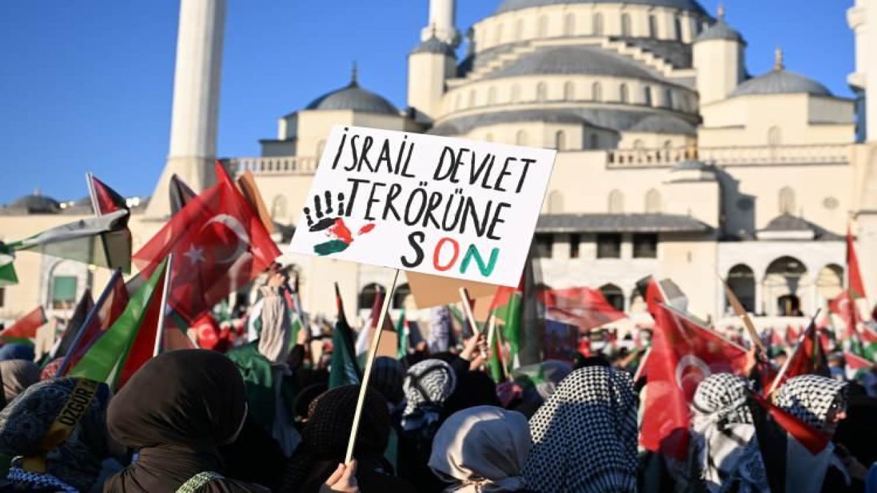 Ankara'da binlerce kişi Gazze için yürüdü