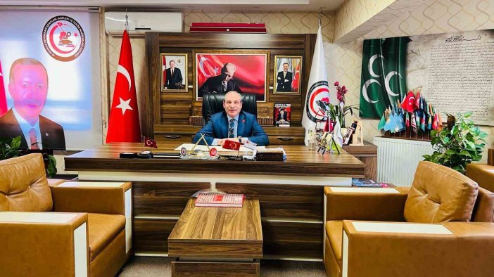Cumhurbaşkanı Erdoğan’a hakaret eden Özel’e tepki