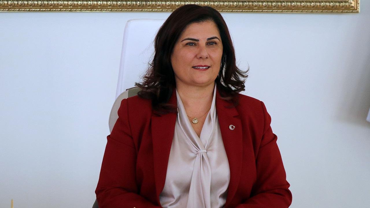 Özlem Çerçioğlu CHP’den istifa etti