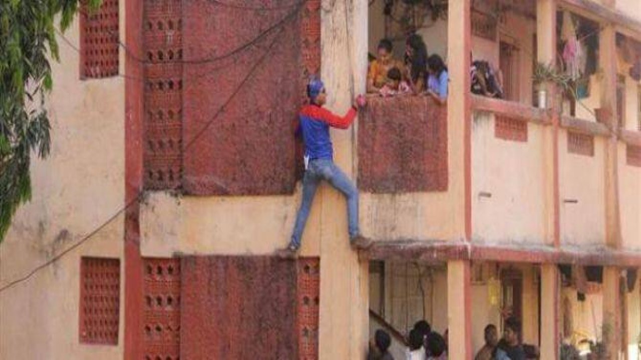 Hindistan'daki seçimlerden renkli kareler