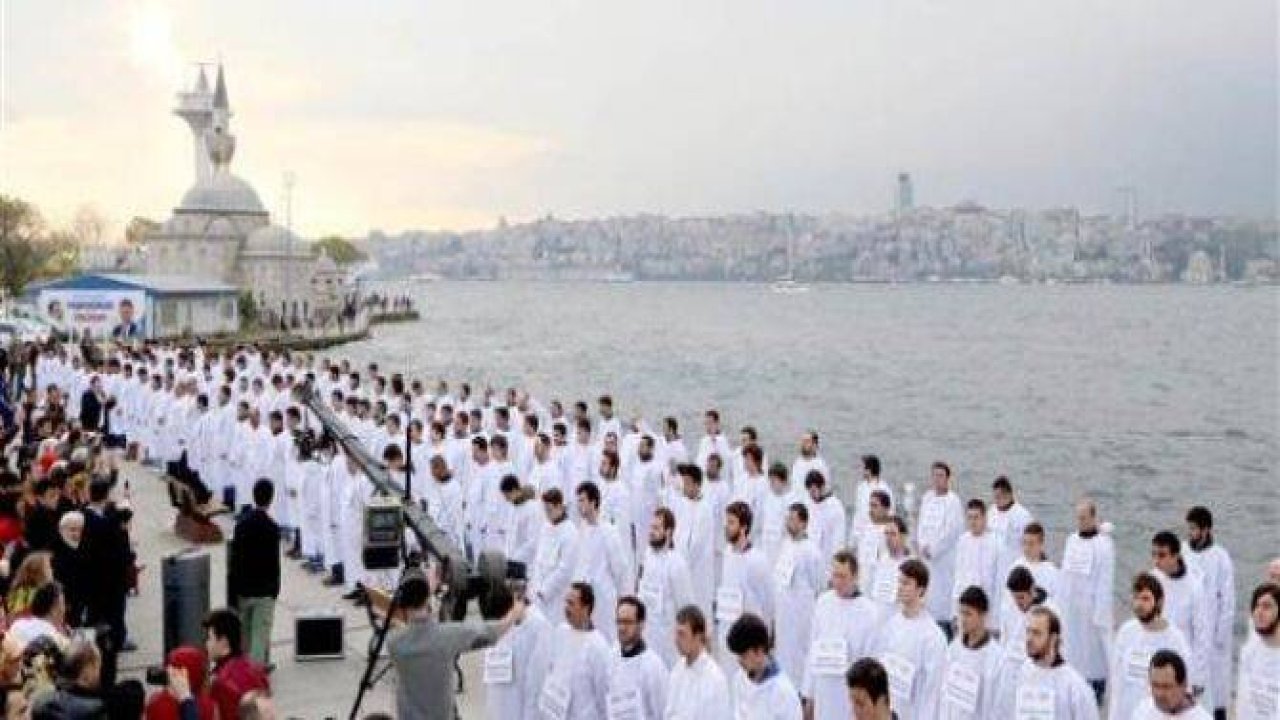 Üsküdar'da Mısır'daki idam cezası kararlarına protesto