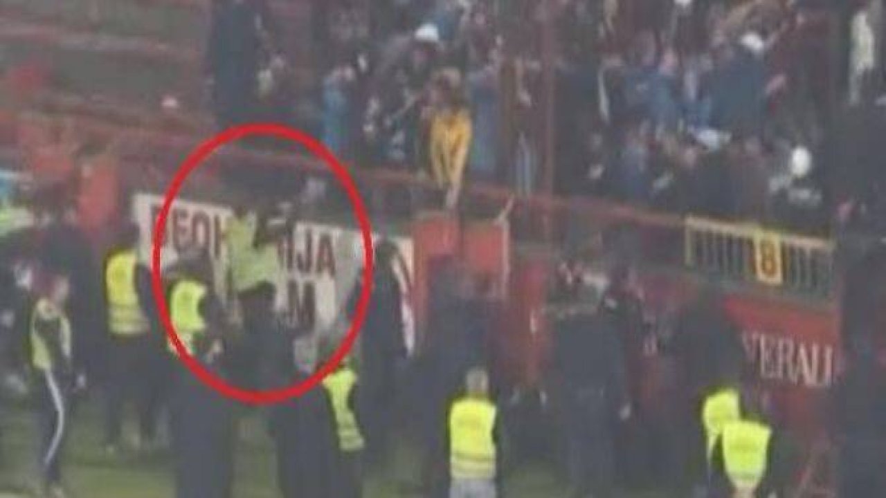 Sırbistan'da futbol maçında ırkçı saldırı