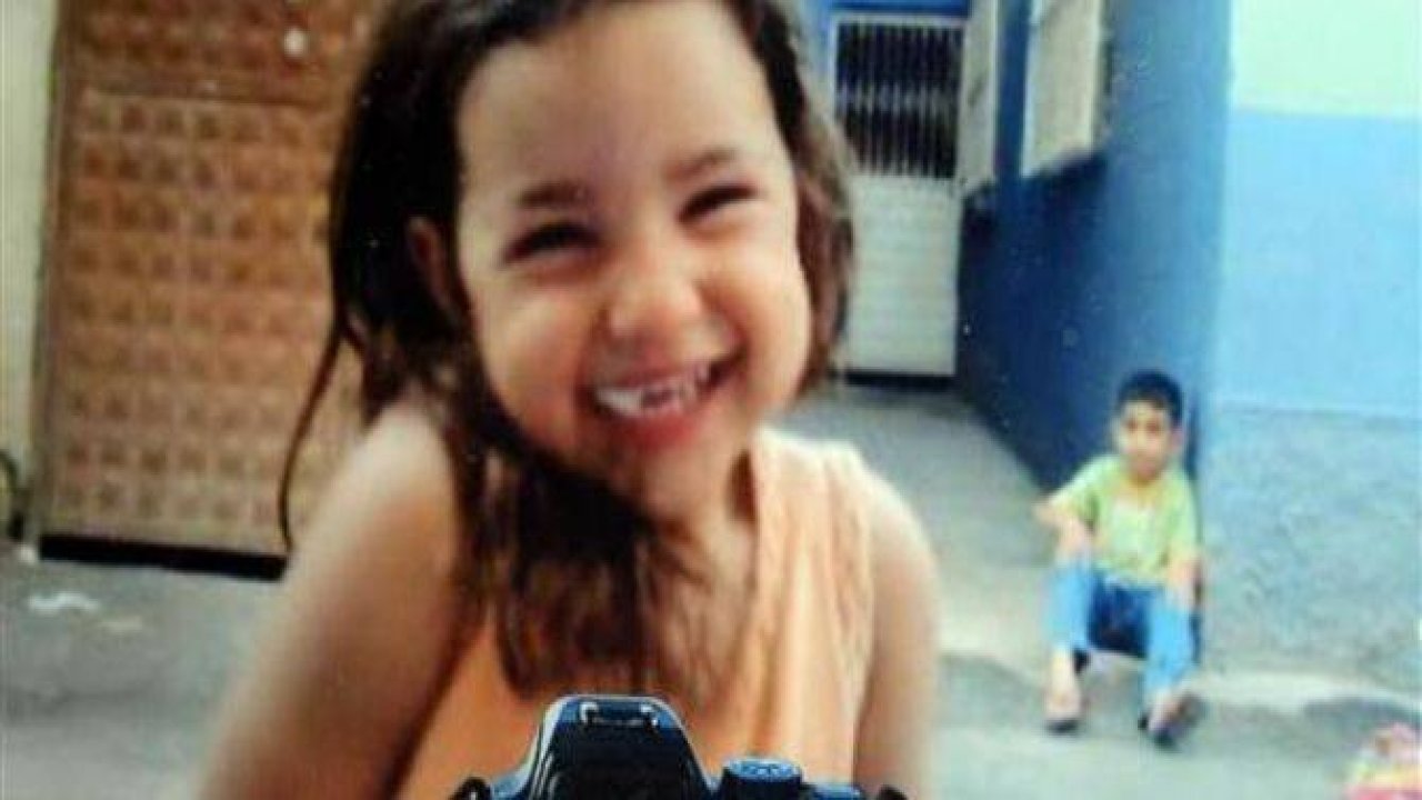 Minik Gizem her yerde aranıyor