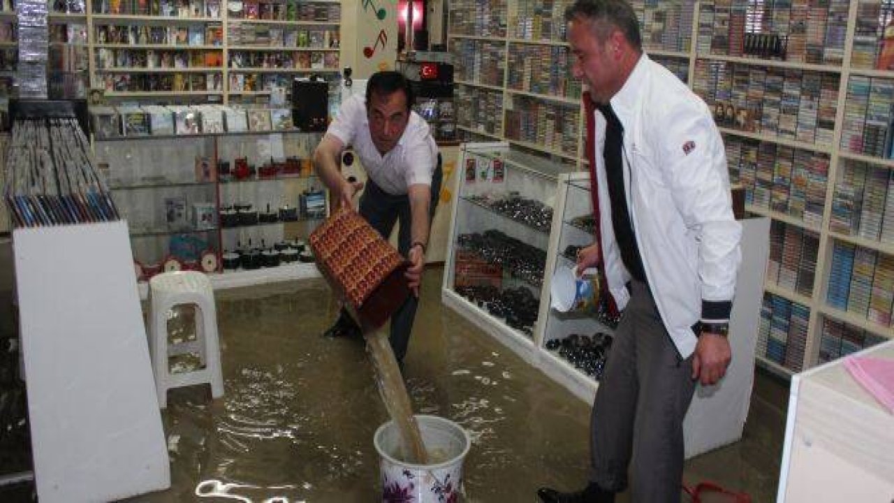 Beyşehir'de su baskınları yaşandı