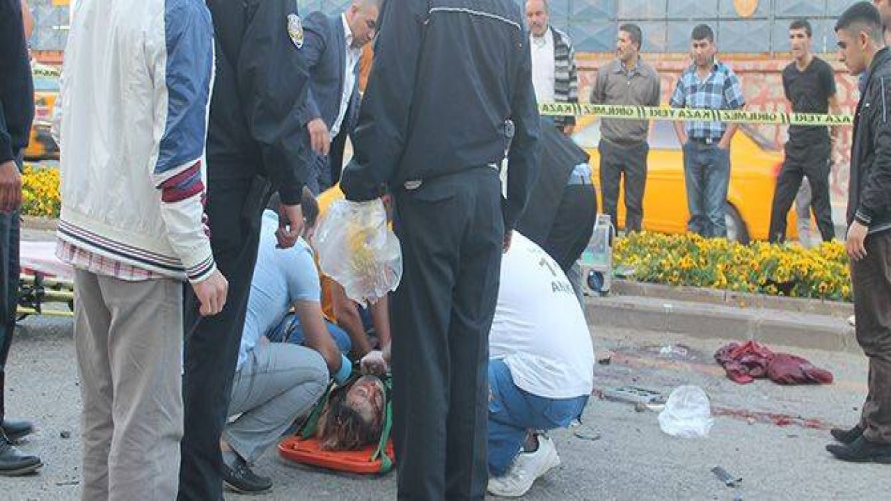 Ankara'da feci kaza: 3 ölü, 2 yaralı