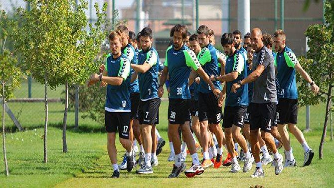 Konyaspor kampından renkli görüntüler