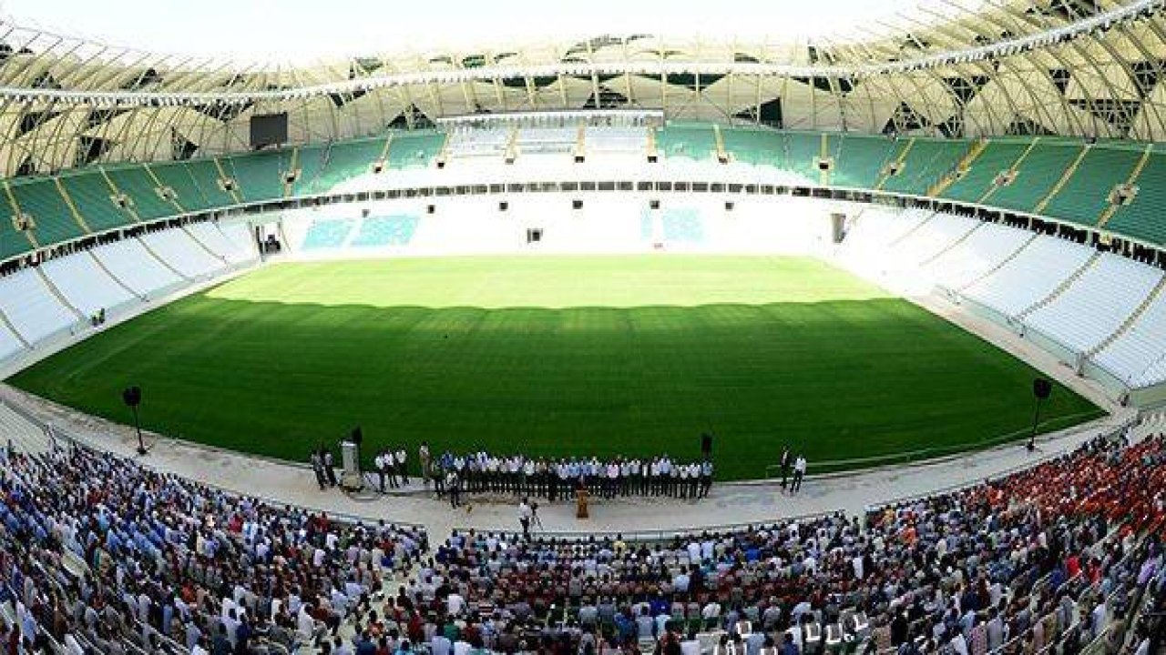 Stadda bayramlaşma gerçekleşti