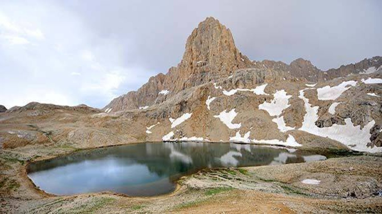 DORUKLARDAKİ CENNET: YEDİ GÖLLER
