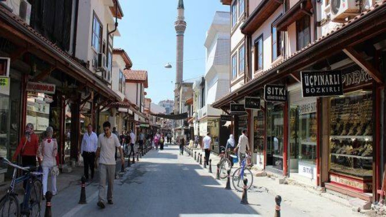 Hepsi bir yerde, Bedesten’ de