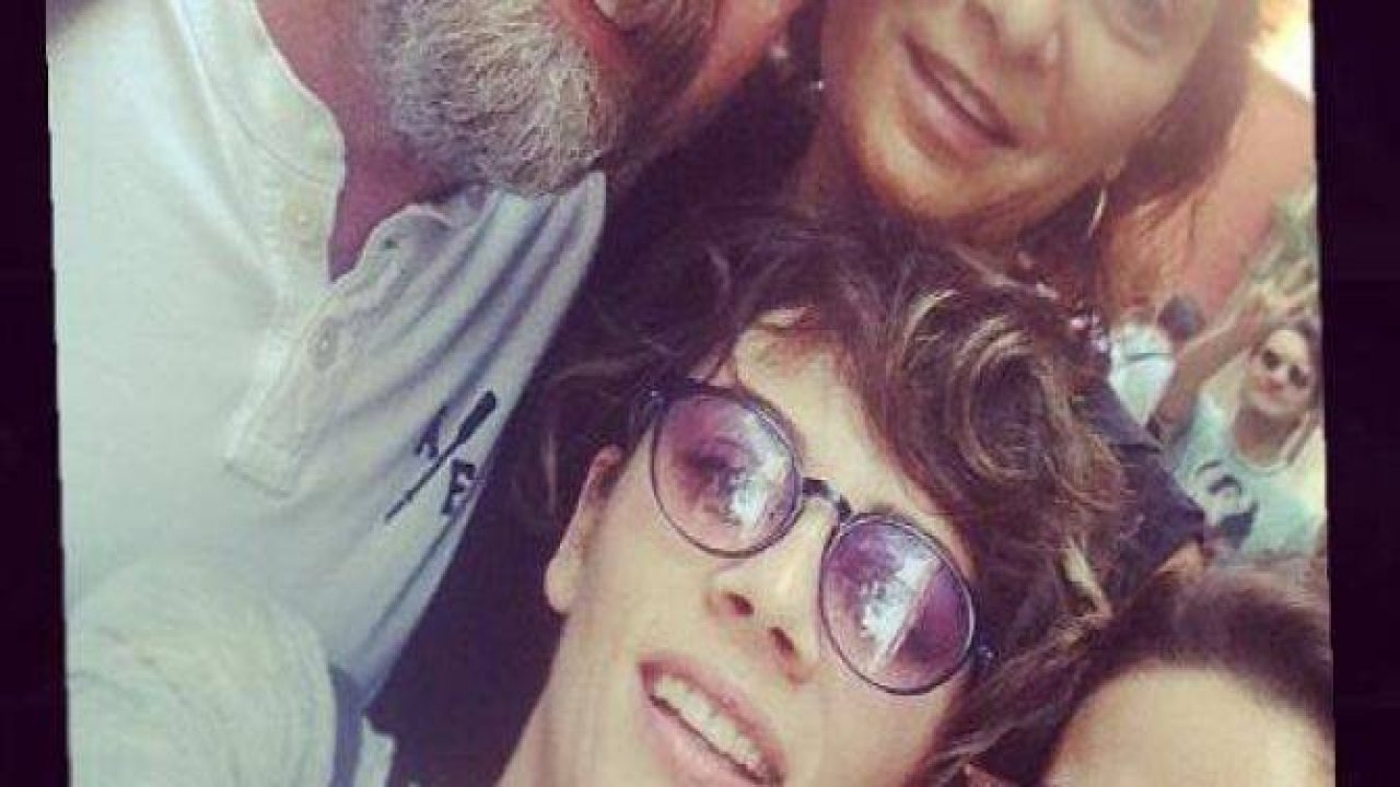 Ünlüler de sandık başına gitti