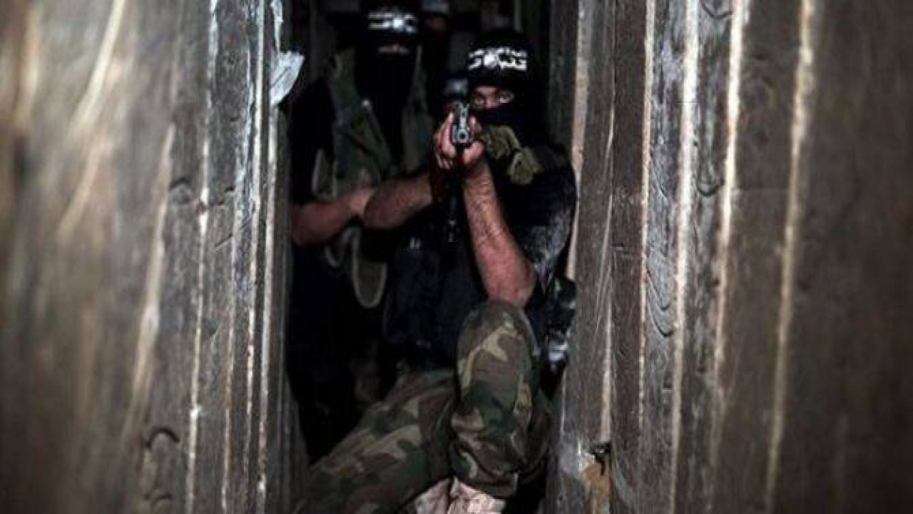 İsrail'i titreten ordu: Kassam Tugayları