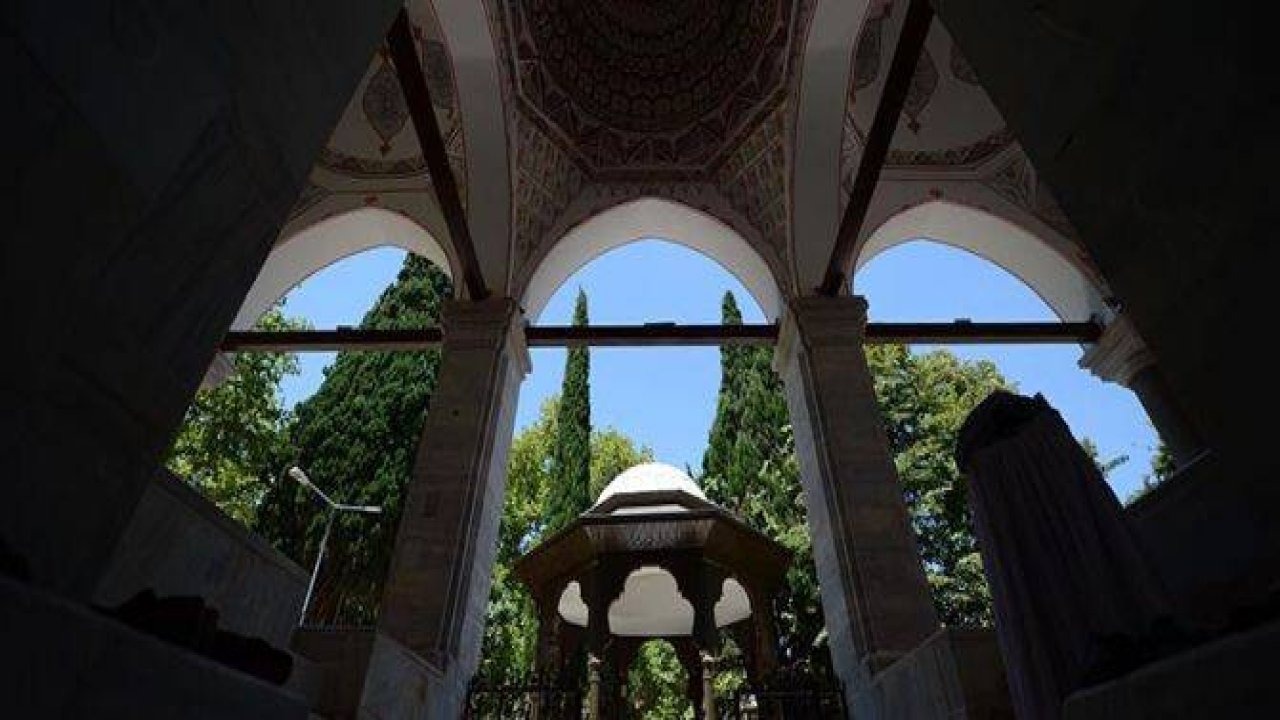 Muradiye Camii restore edildi