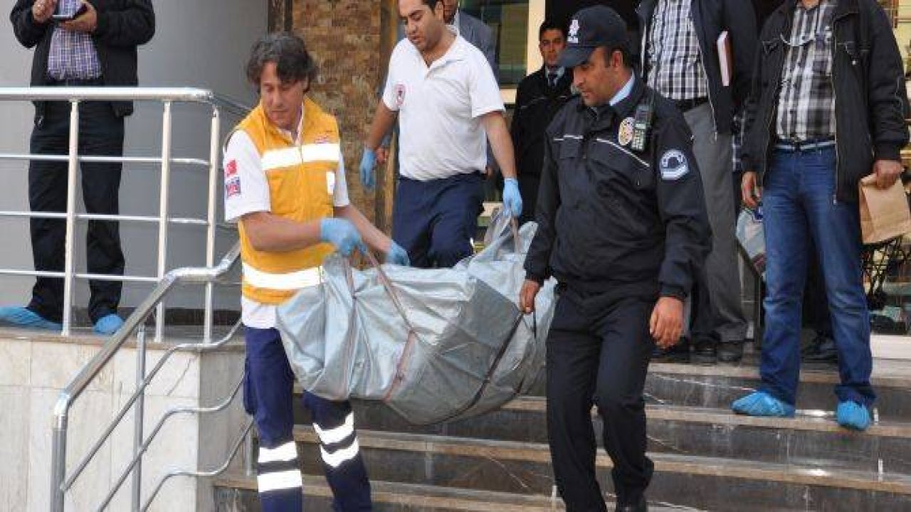Anne ve 2 kızı ölü bulundu