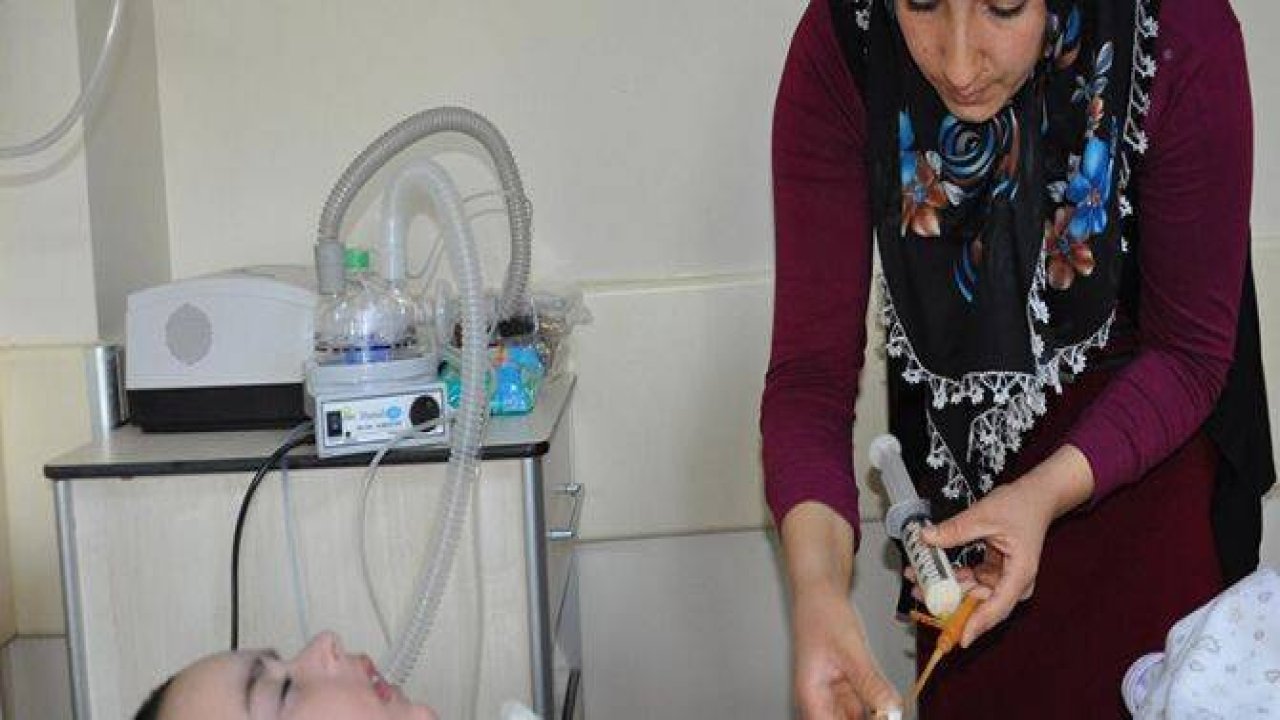 Çocuğunun ağlaması bile mutlu edecek