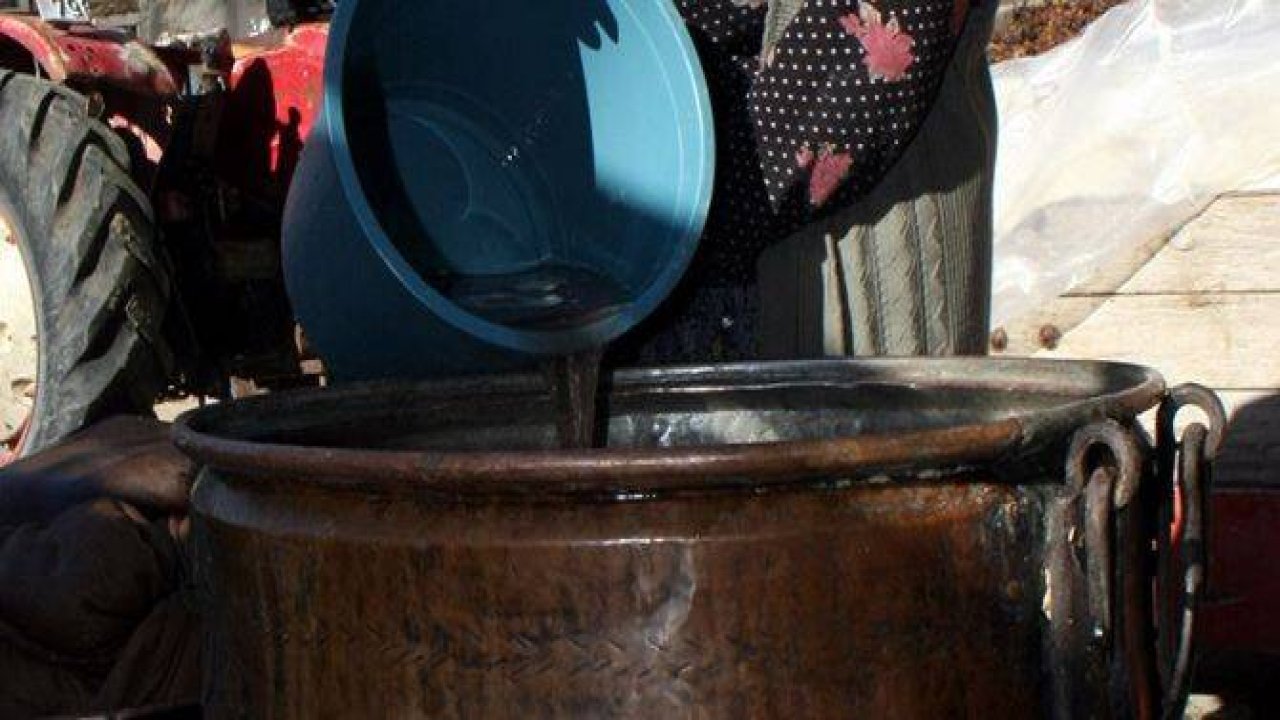 Pekmezin doğal kremasını yaptılar