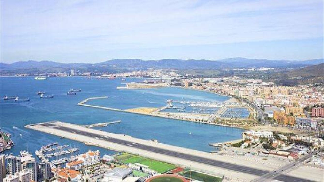 Tüyler ürperten havaalanları