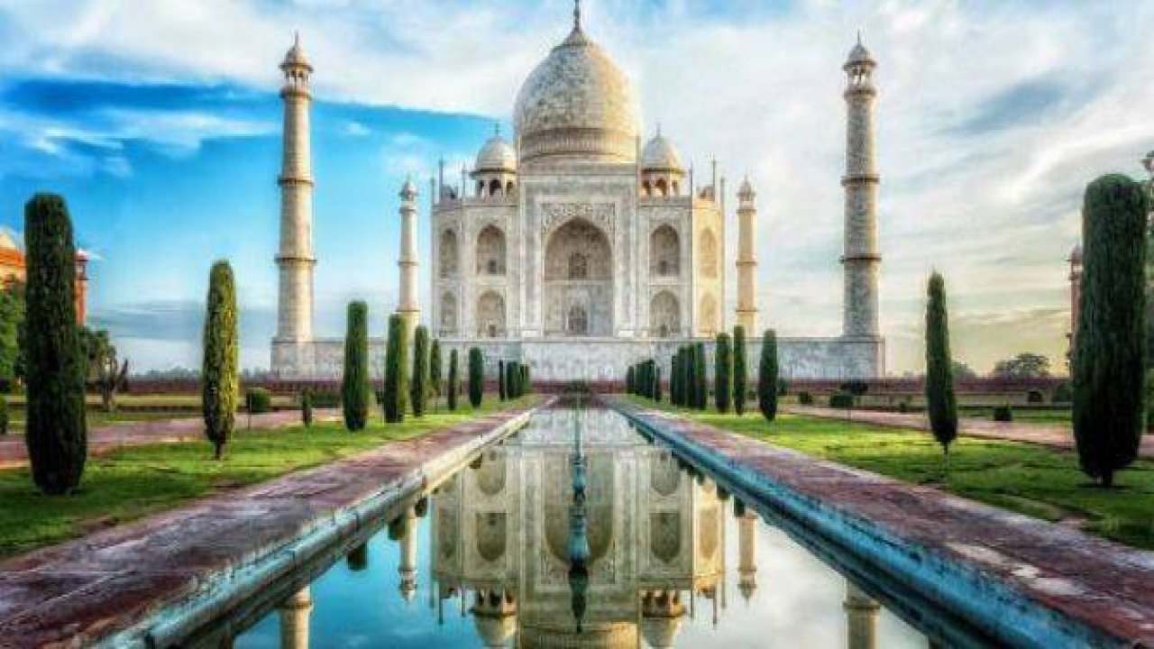 Tarihi mekanları bir de böyle görün