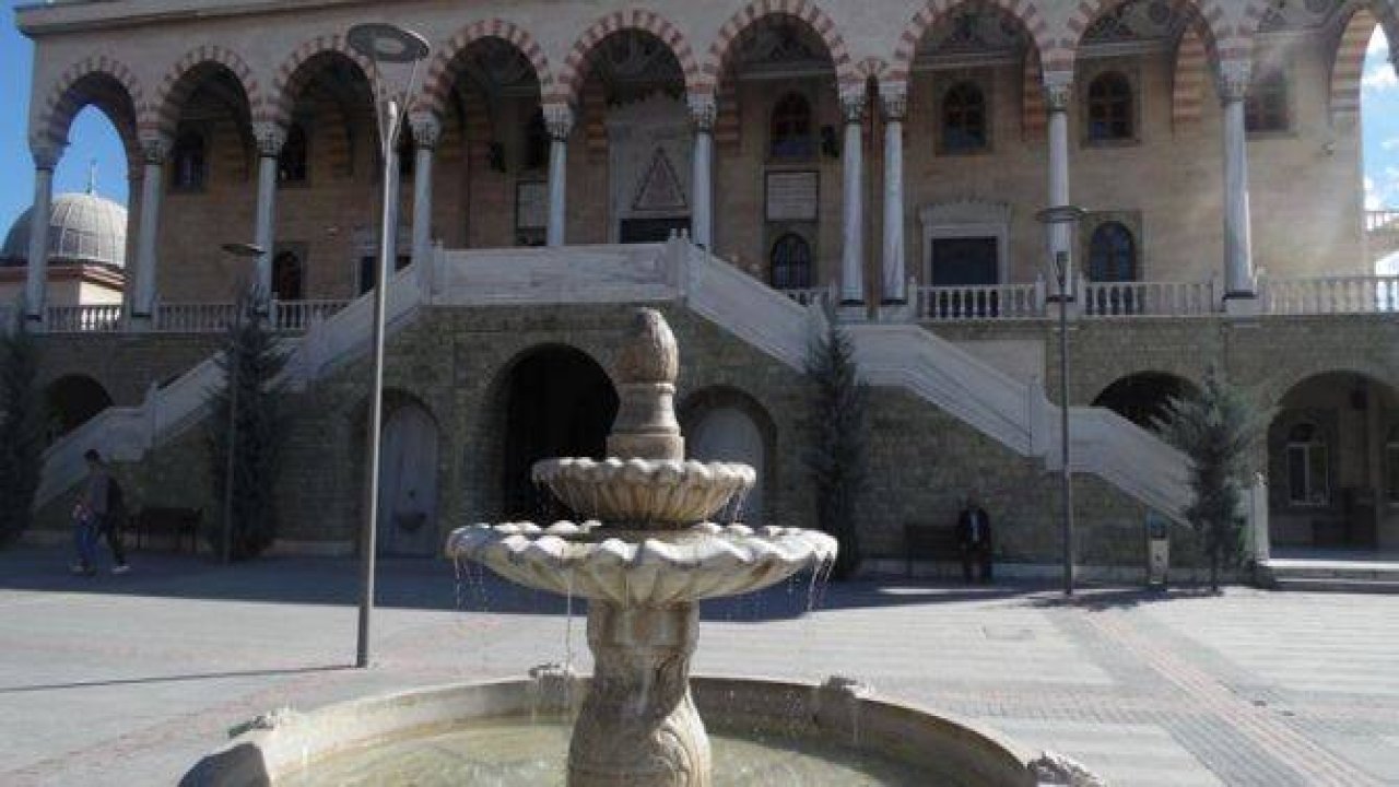 Hacıveyiszade'yi Ve Cami'sini Ne Kadar Tanıyorsunuz?