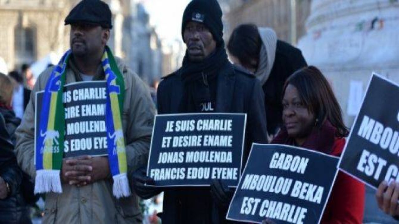 Paris’te Cumhuriyet Yürüyüşü