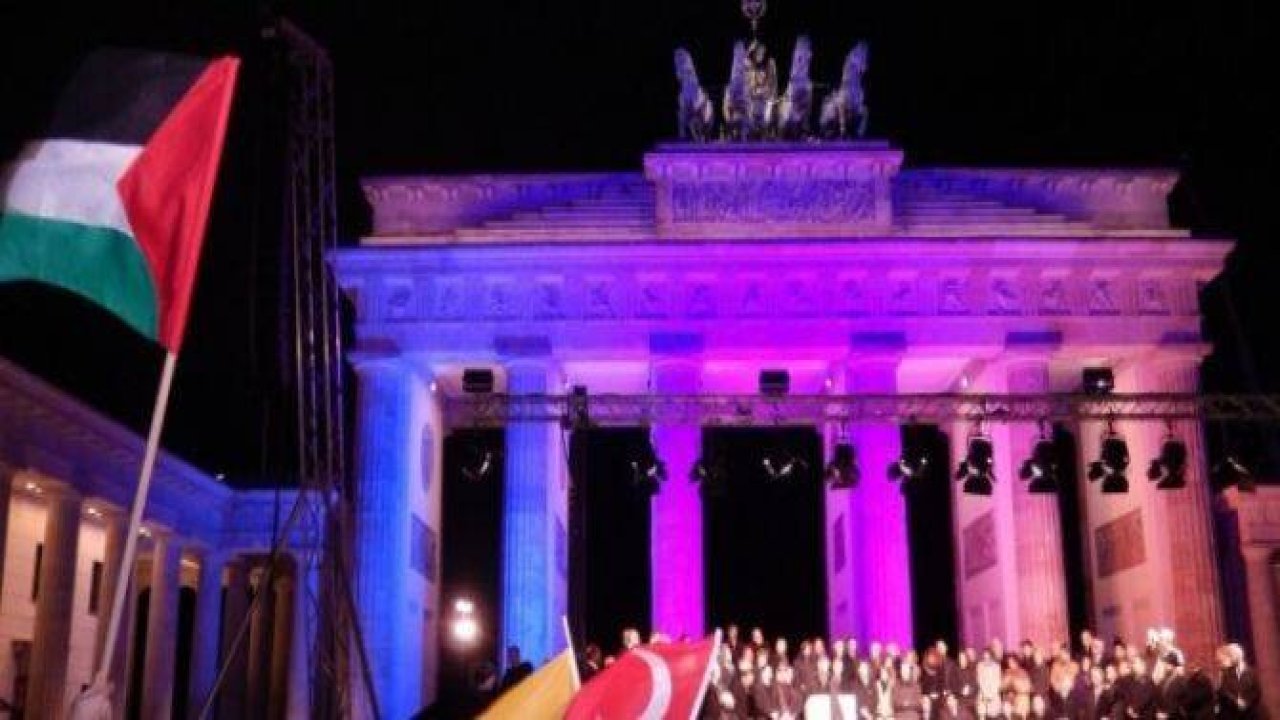 Almanya'daki Müslümanlar saldırıyı kınadı