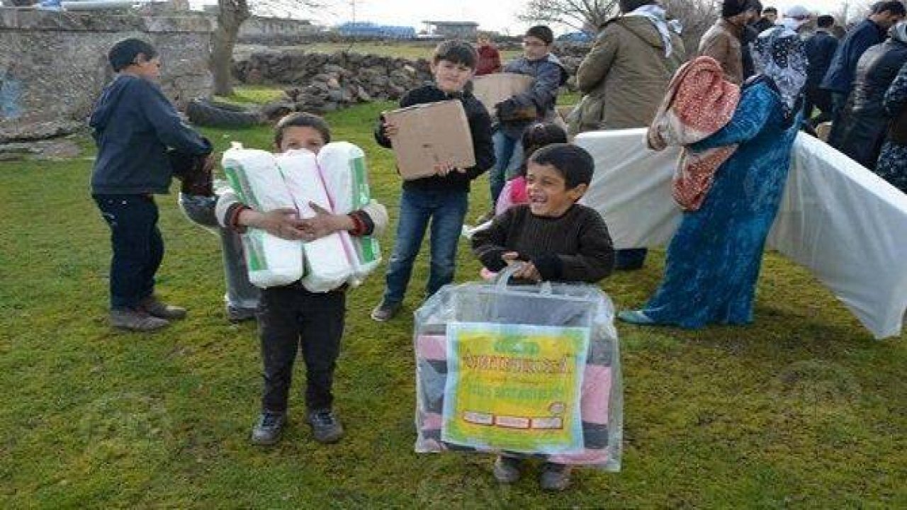 İstanbul'un sıcak eli günde 15 bin sığınmacıya ulaşıyor