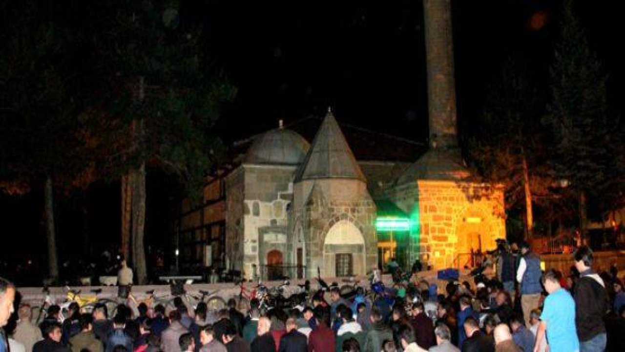 Konya'da Regaip Kandili