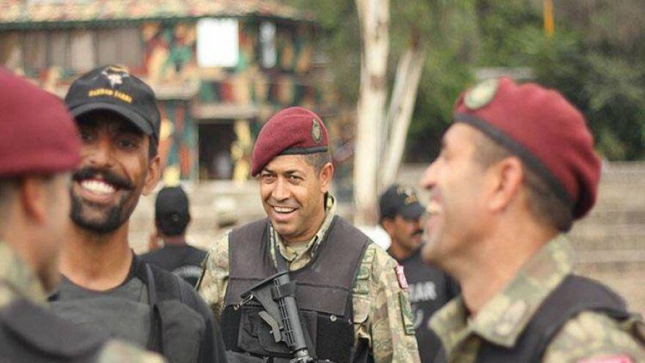 Kahraman Astsubayımız Ömer Halisdemir'in tatbikat fotoğrafları