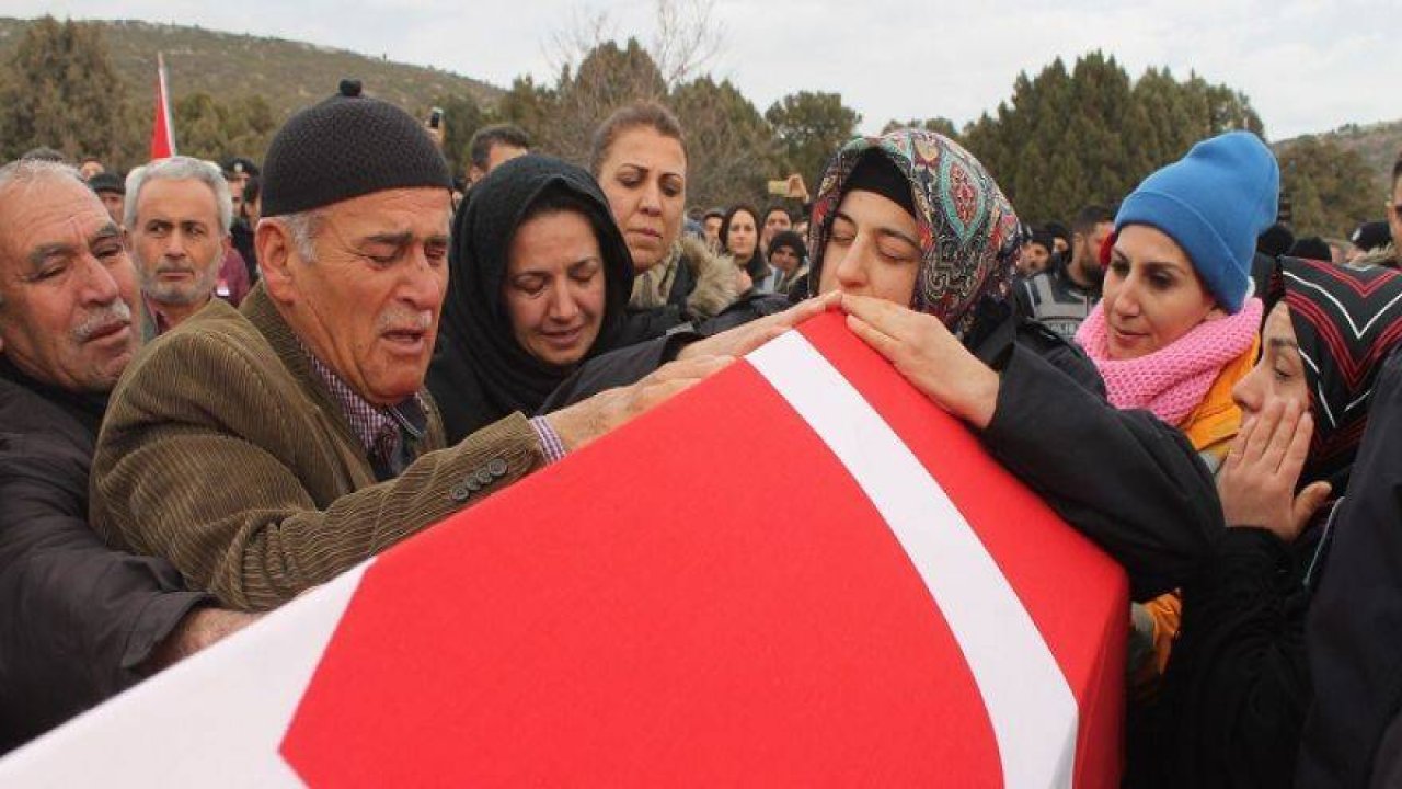 Konya şehitlerini kalbine gömdü