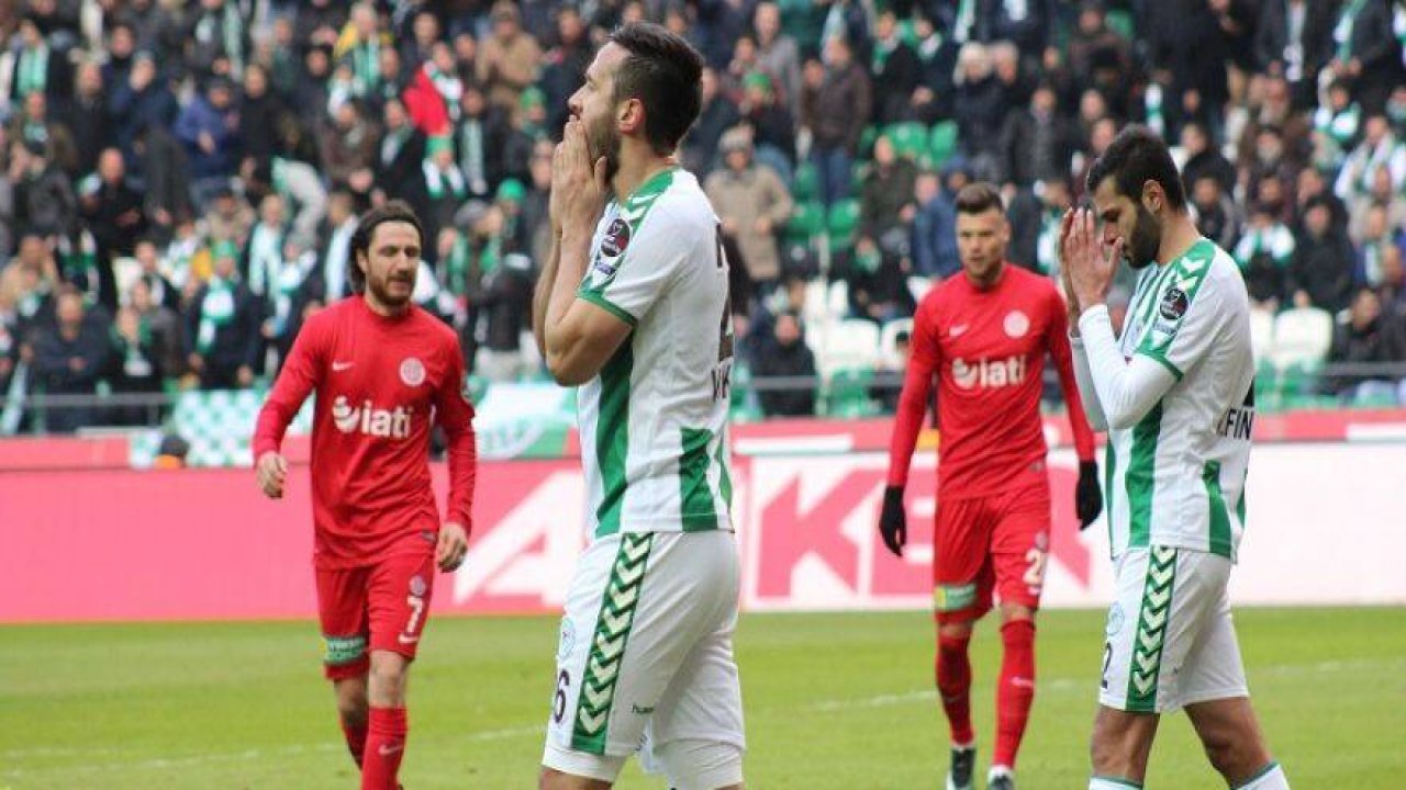 A.Konyaspor-Antalyaspor maçının özel kareleri