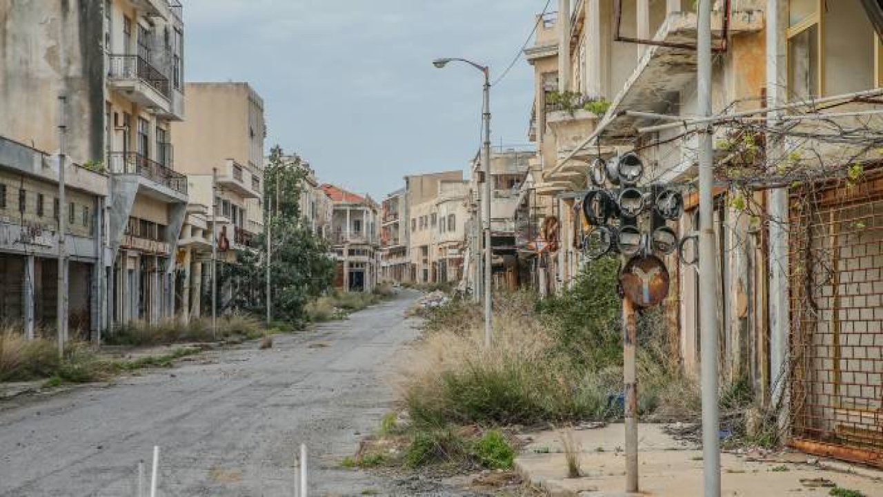 Hayalet şehir  "Kapalı Maraş"