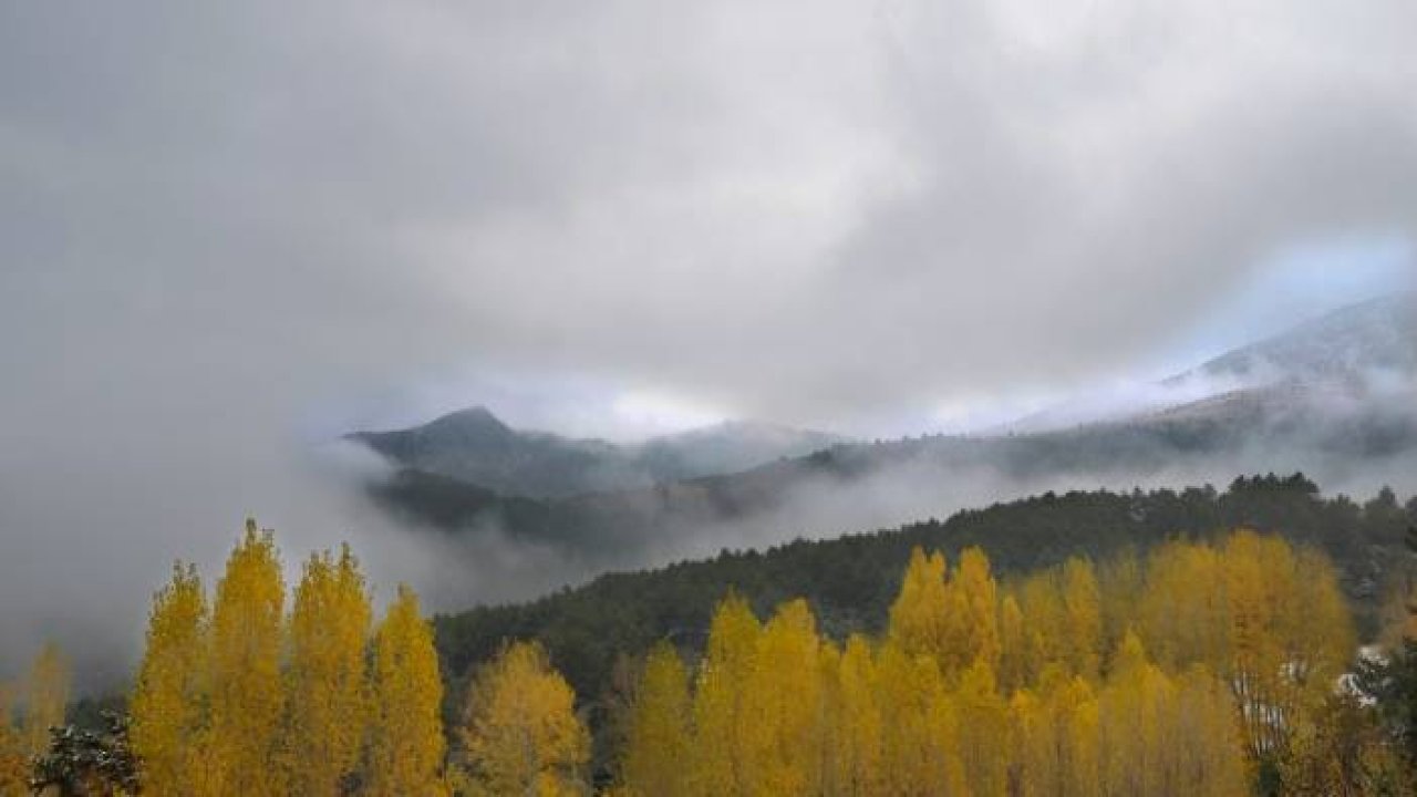 Konya’da kar yağışı ve sis sonbahar renkleriyle güzel görüntüler oluşturdu