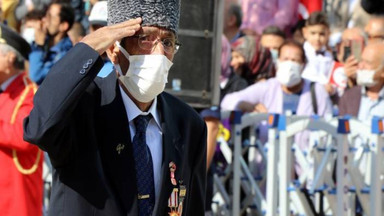 29 Ekim Cumhuriyet Bayramı büyük bir coşku ile kutlanıyor