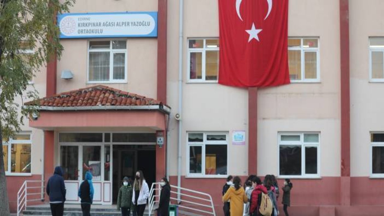 Öğrenciler ara tatilin ardından ders başı yaptı