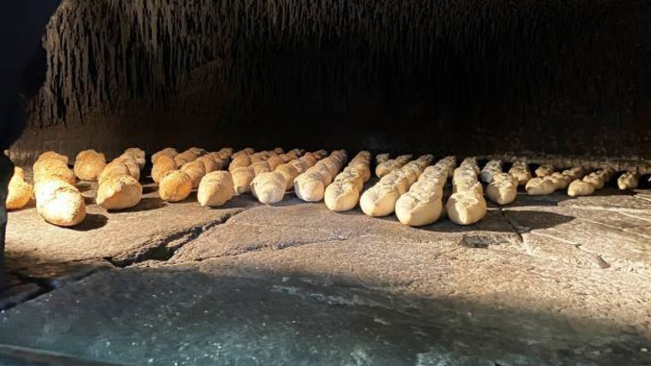 3 kardeşten 3 asırlık fırında geleneksel lezzet