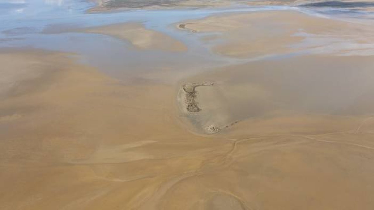 Tuz Gölü'nde korkutan tablo