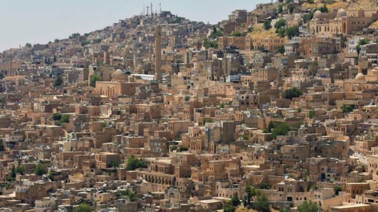 Açık hava müzesini andıran manzarada "dam palas" keyfi