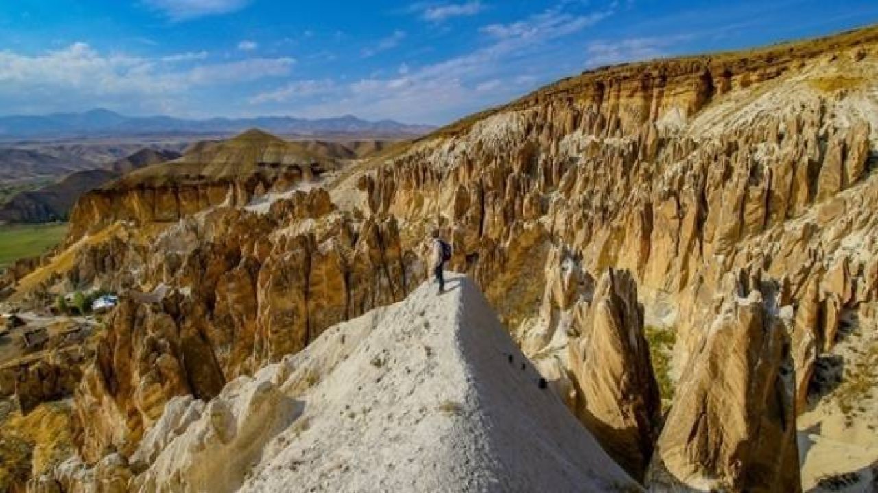 Van'ın Peri Bacaları "Vanadokya"