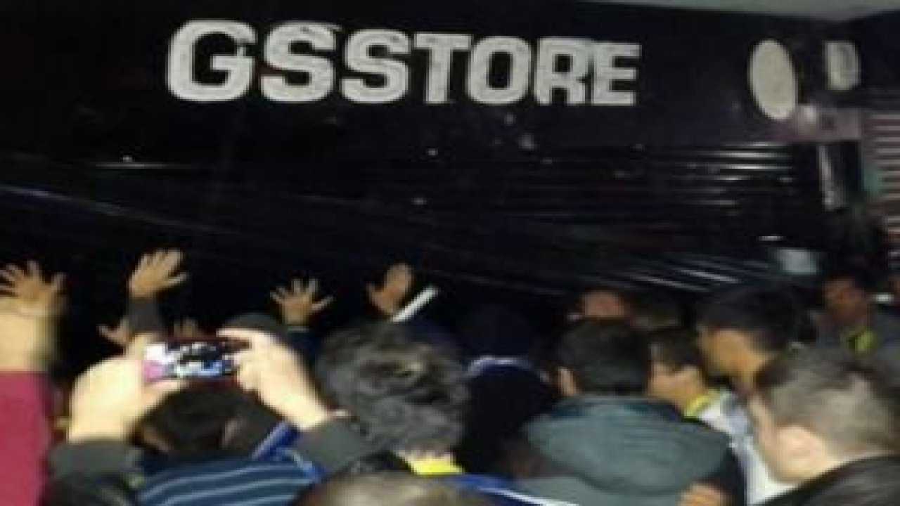 F.Bahçeliler, GS Store'u yağmaladı!
