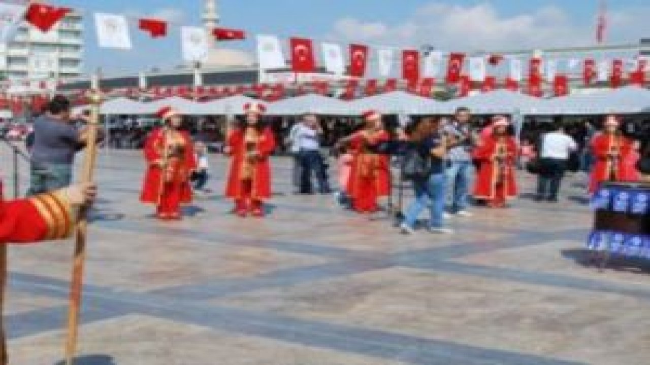 Mehtere kadın eli değdi