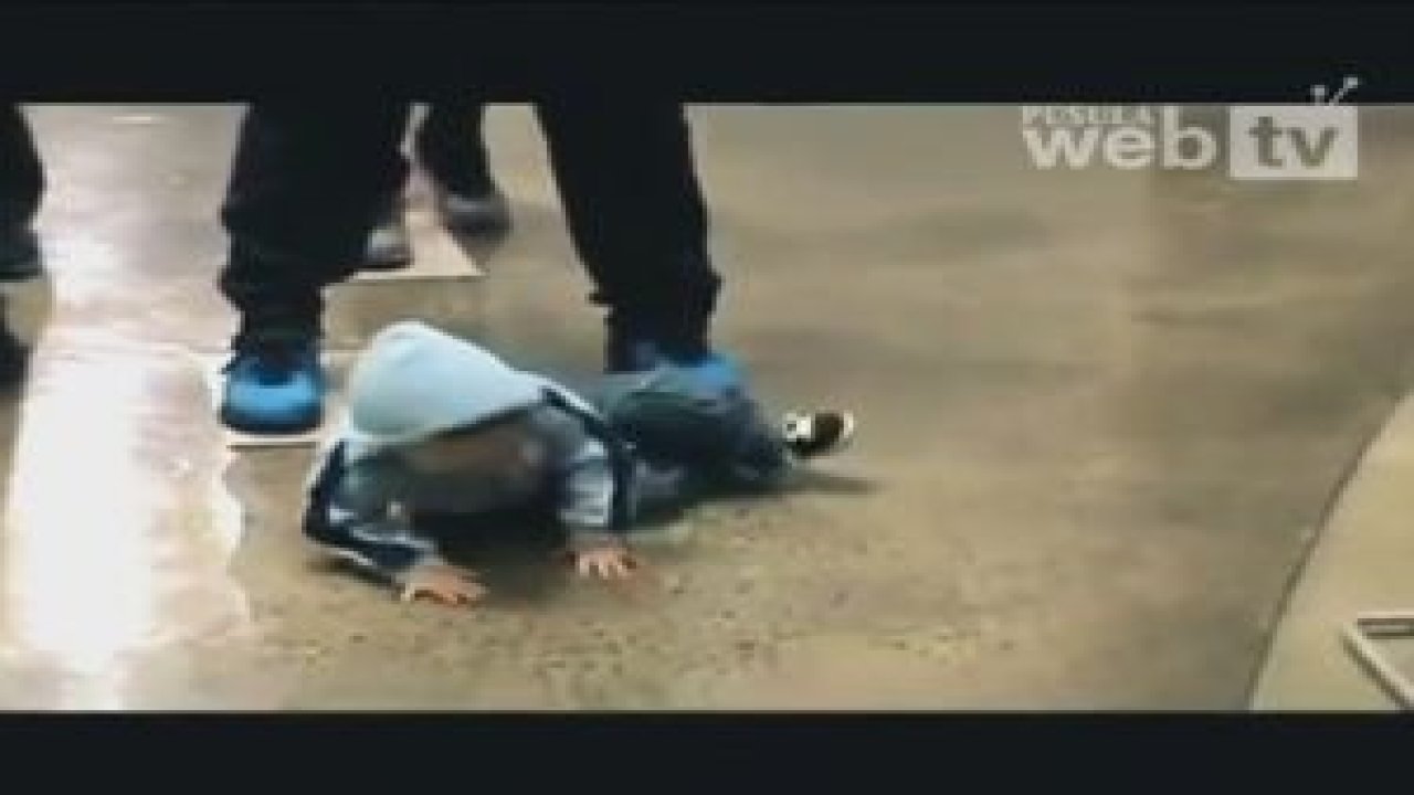 Bebek breakdance yaparsa...