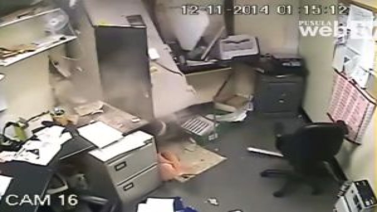 Böyle Hırsızlık Görülmedi !