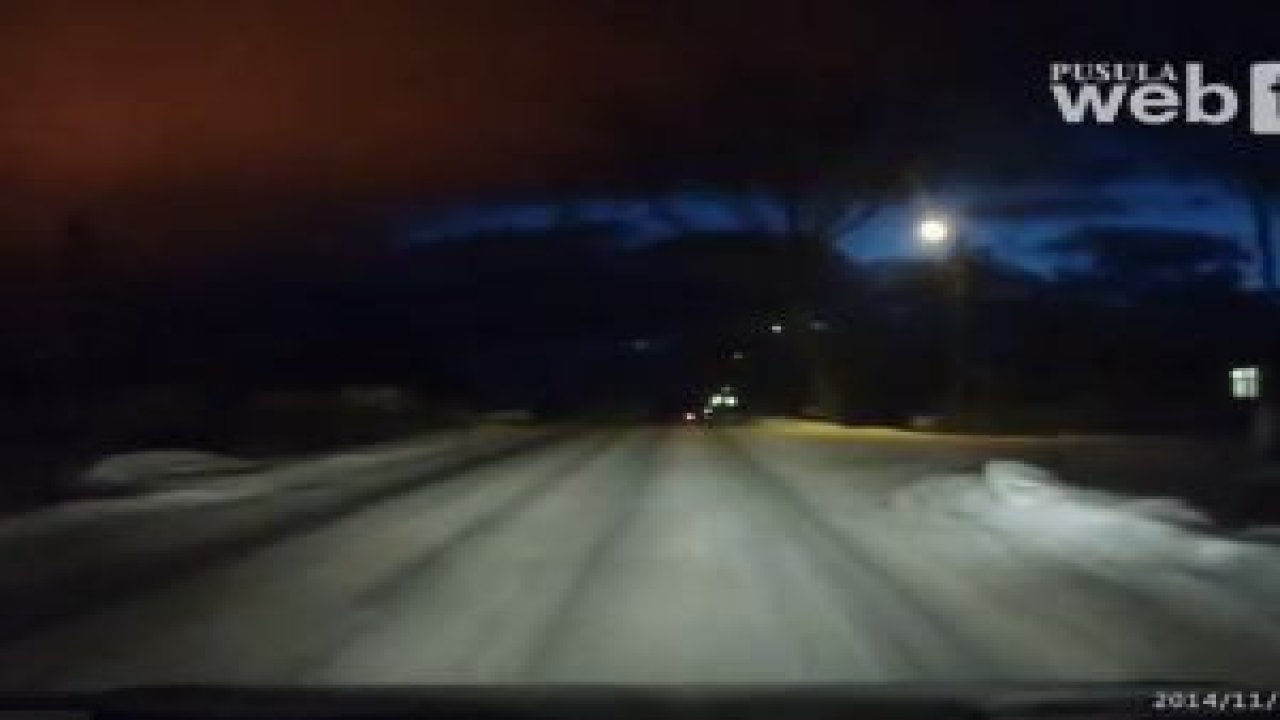 Gökyüzünde Esrarengiz Işık