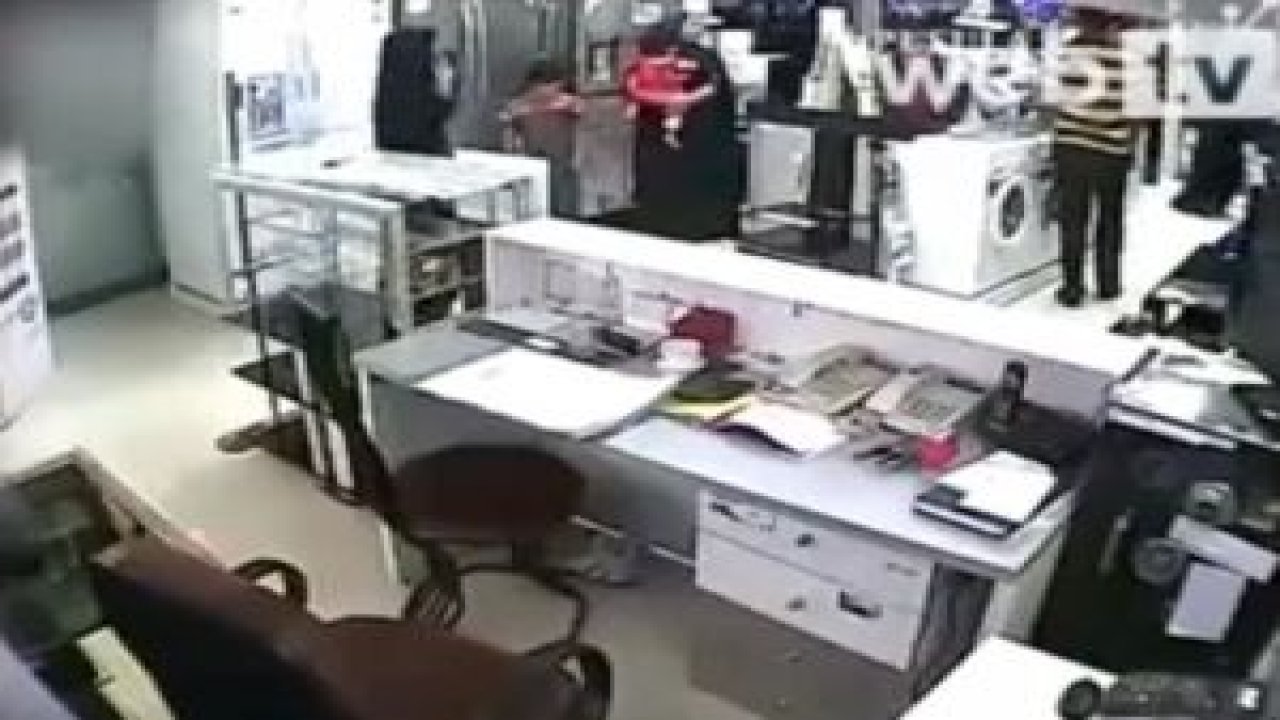 Suudi Arabistan'da Hırsızlık Anı