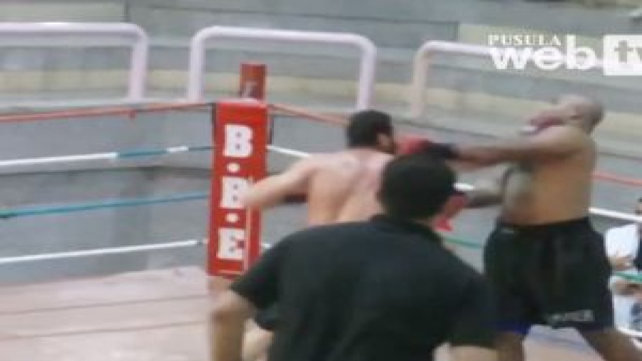 Nakavtı Hakeden Boksör