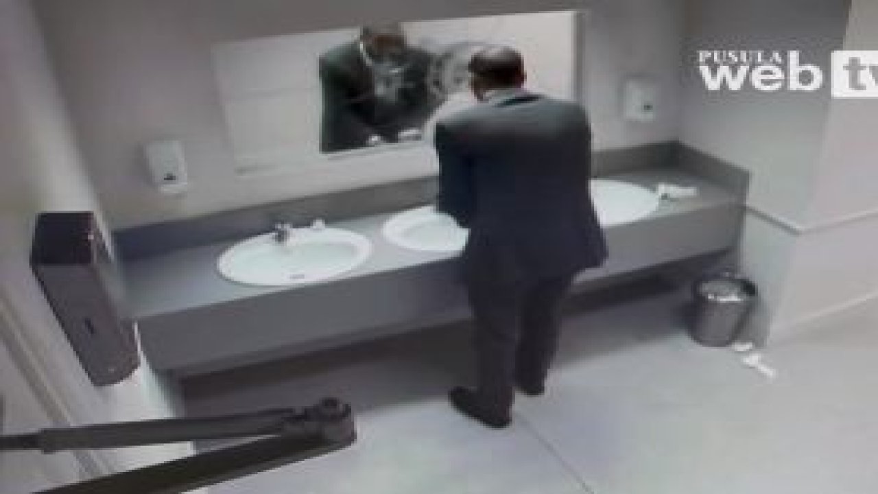 Bu Şaka İnsanı Kalpten Götürür !