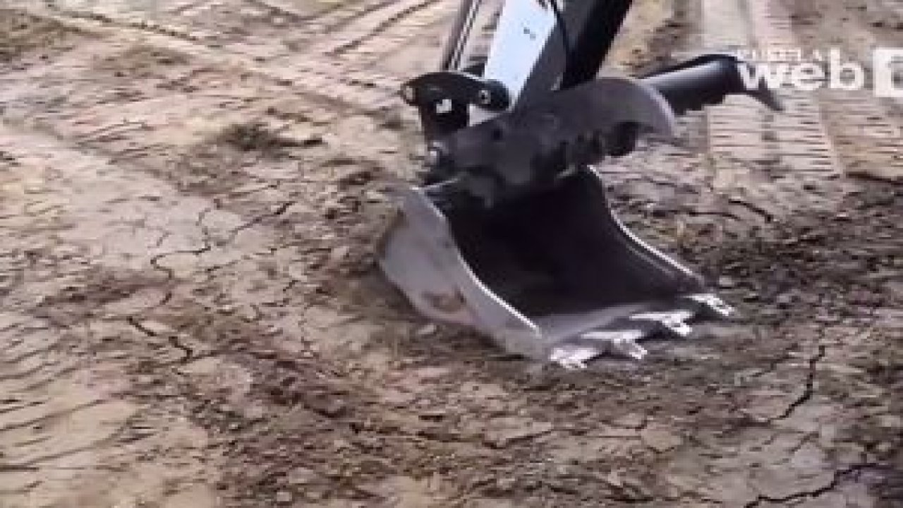 İnşaat Temelinde İlginç Toprak