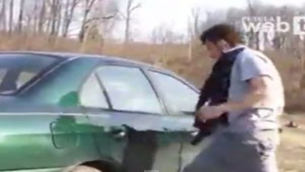 Camdan Dayak Yiyen Moron