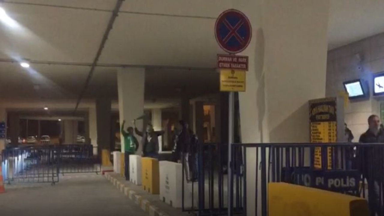 Taraftar takımı tezahüratlarla karşıladı